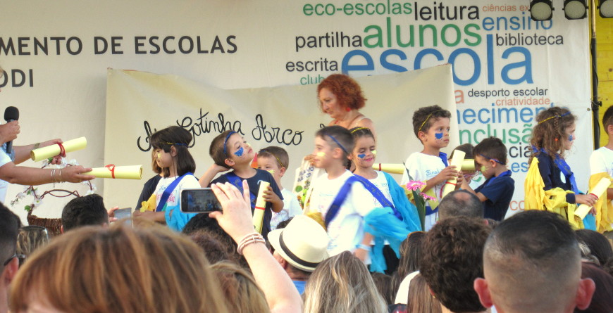 Agrupamento de Escolas Luísa Todi realiza festa de final de ano