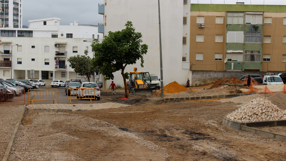 Obras na Rua Flávio Resende beneficiam mobilidade